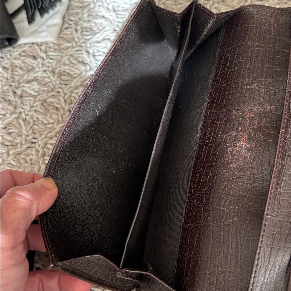 🎉one day PRICE slash! Gucci long wallet ( project ) - Picture 13 of 15